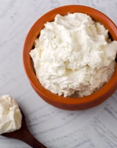 Köy Tereyağı Neden Kokar?