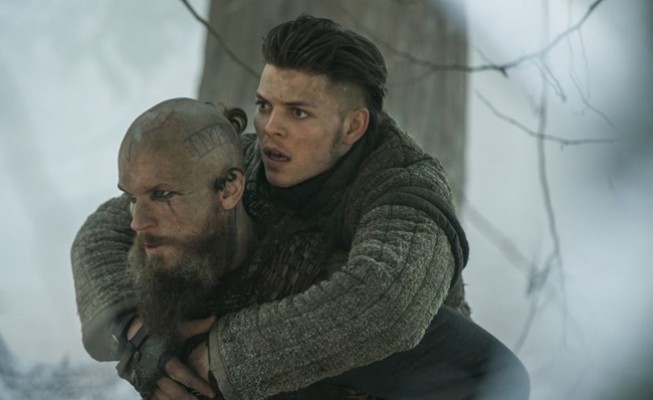 Ragnar Lothbrok’un lanetlendiği için engelli doğan çocuğu İvar