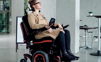 Akülü Tekerlekli Sandalye Almadan Önce Bilmeniz Gereken Detaylar